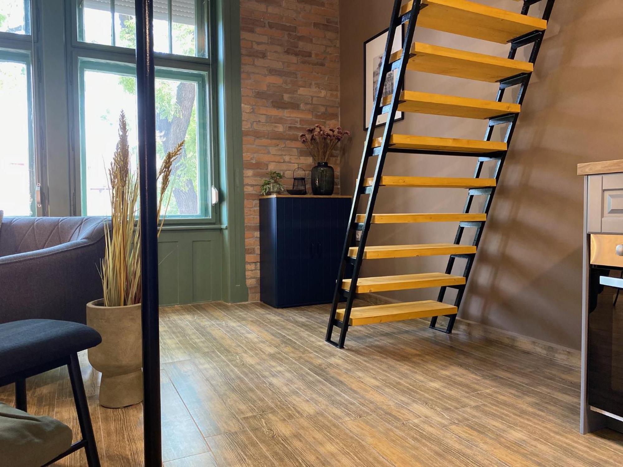 The Loft Apartment *